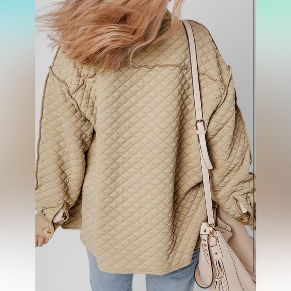 Pink Lily Quilted Puffer Buttoned Shacket - Picture 3 of 8